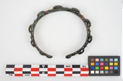 Foto von Bronzeknotenarmreif (NHMW-PRAE-026159)